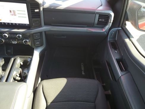 Used 2025 Ford F150 XLT w/ Equipment Group 302A MID image 19