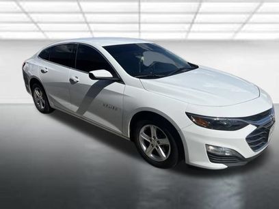 Used 2025 Chevrolet Malibu LS