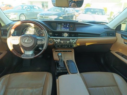 Used 2016 Lexus ES 350 image 15