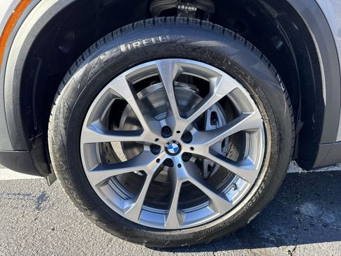 New 2026 BMW X5 xDrive40i w/ Premium Package image 7