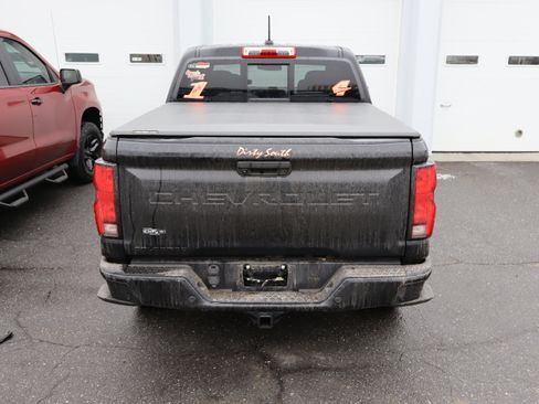 Certified 2025 Chevrolet Colorado Z71 w/ Midnight Edition image 9