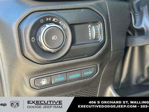Used 2023 Jeep Wrangler Unlimited w/ Cold Weather Group AWD/4WD image 11
