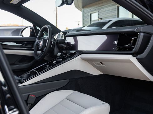 New 2026 Porsche Panamera 4 image 45
