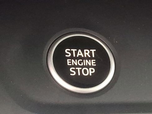 Used 2025 Audi Q3 2.0T Premium Plus w/ Premium Plus Package image 24