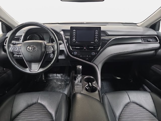 Certified 2024 Toyota Camry SE FWD image 9