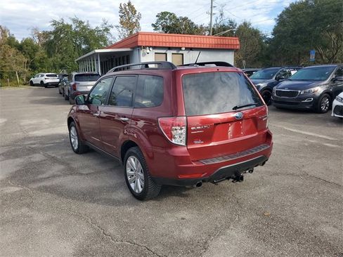 Used 2013 Subaru Forester 2.5X Limited image 3