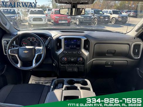 Used 2021 Chevrolet Silverado 1500 LT image 24