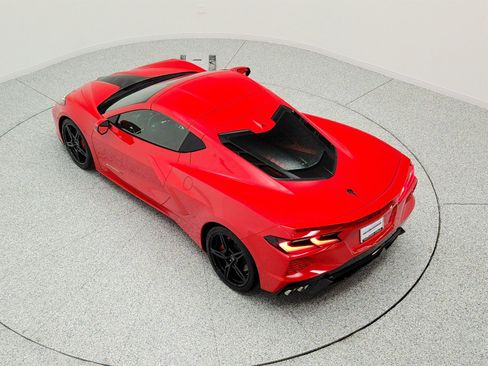 Used 2024 Chevrolet Corvette Stingray Coupe RWD image 28