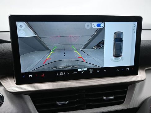 New 2026 Ford Explorer Active image 3