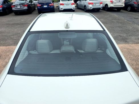 Used 2022 Subaru Impreza 2.0i Premium image 17