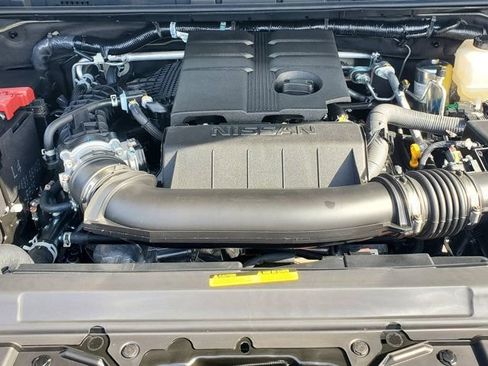 New 2026 Nissan Frontier SV w/ SV Convenience Package AWD/4WD image 11