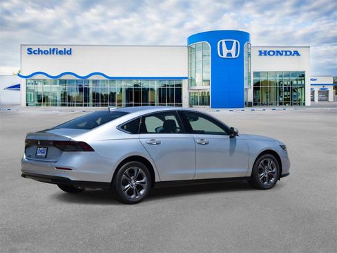 New 2025 Honda Accord EX-L image 3