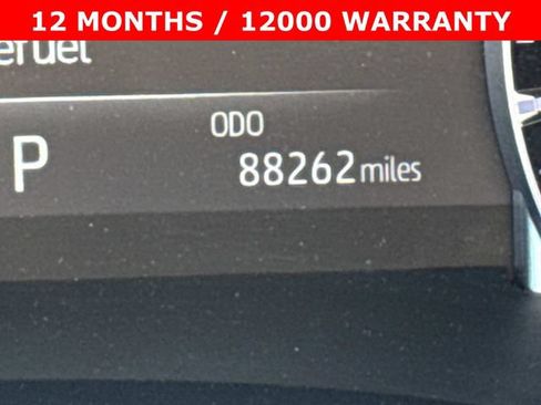 Used 2023 Toyota Highlander XLE AWD/4WD image 29