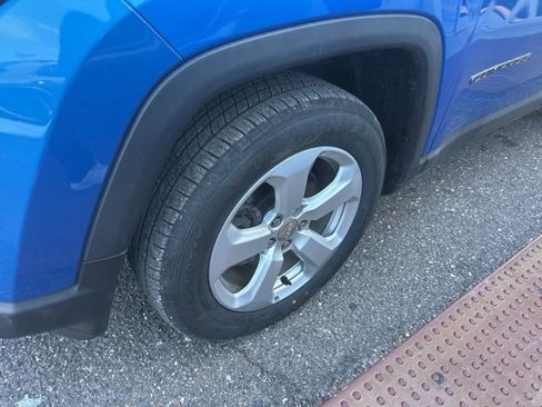 Used 2019 Jeep Compass Latitude image 8