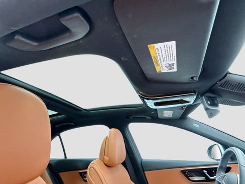 Certified 2025 Mercedes-Benz C 300 Sedan image 16