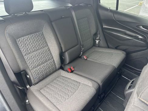 Used 2023 Chevrolet Equinox LT w/ LPO, Floor Liner Package AWD/4WD image 20