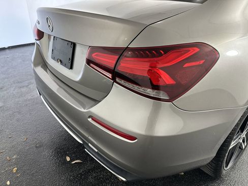 Used 2019 Mercedes-Benz A 220 image 30