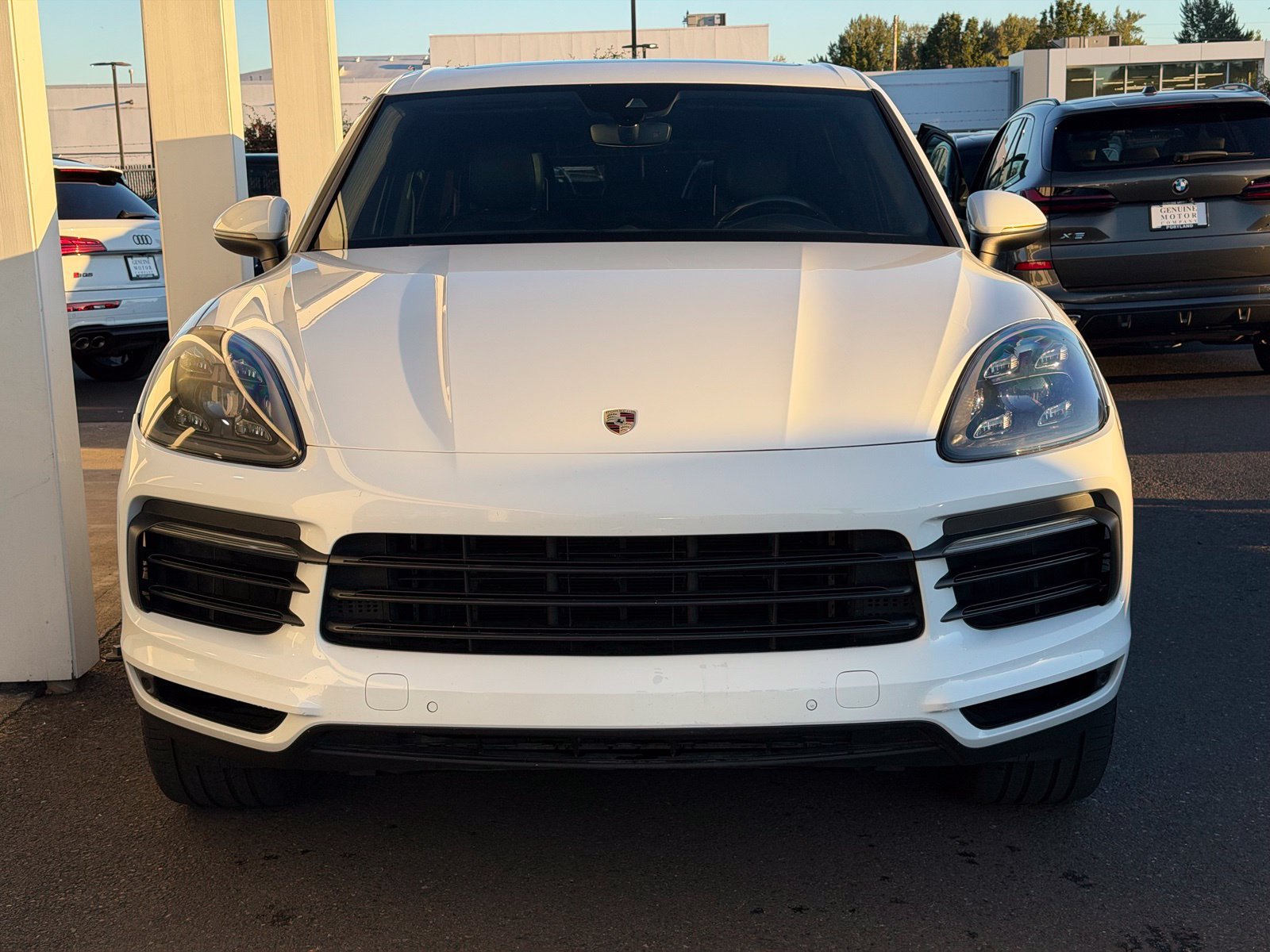 Used 2019 Porsche Cayenne S w/ Premium Plus Package AWD/4WD image 2