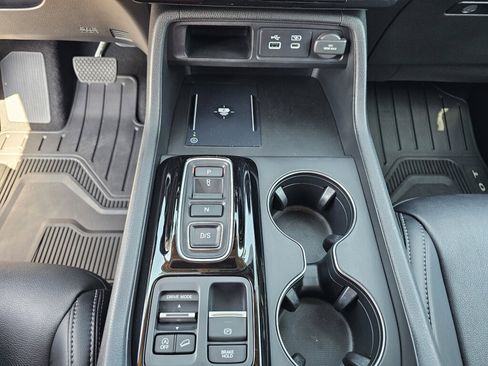 Used 2025 Honda Pilot EX-L image 27