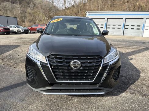 Used 2021 Nissan Kicks S FWD image 17