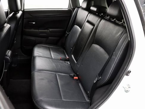 Used 2015 Mitsubishi Outlander Sport SE image 11