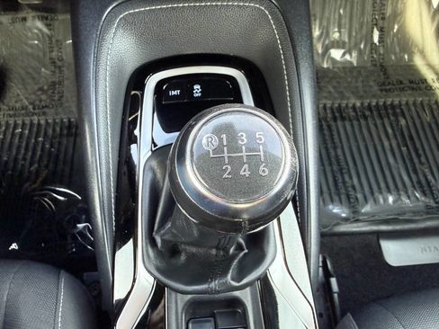 Used 2019 Toyota Corolla SE image 41