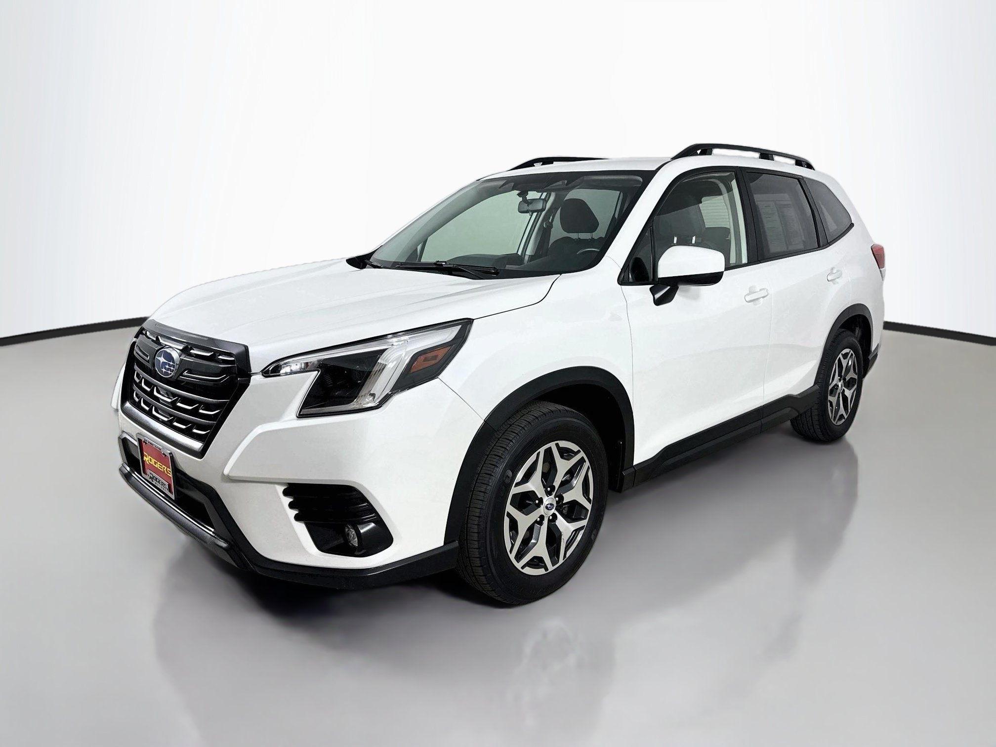 Used 2024 Subaru Forester Premium AWD/4WD image 3