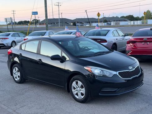 Used 2014 Kia Forte LX FWD image 3