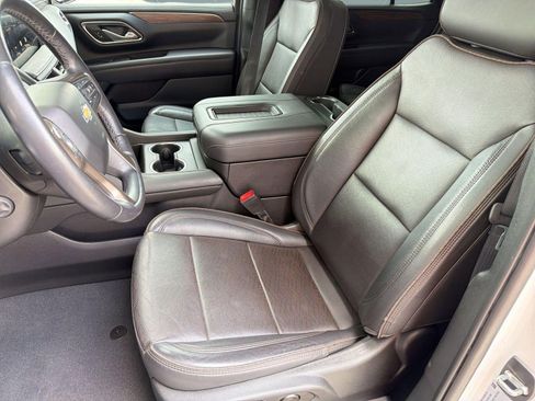 Certified 2023 Chevrolet Tahoe High Country w/ Premium Package 2 AWD/4WD image 5