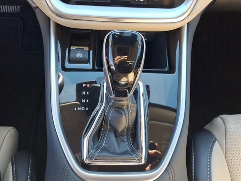 Certified 2023 Subaru Outback Limited XT image 8