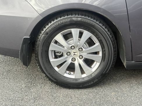Used 2015 Honda Odyssey EX image 28