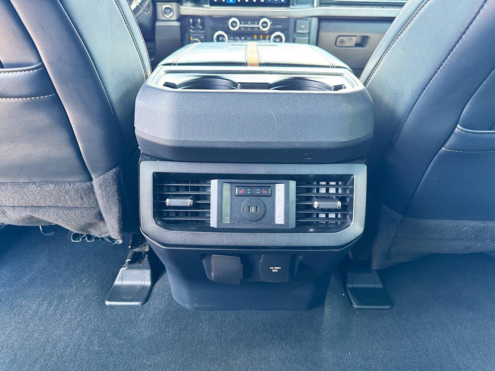 Used 2023 Ford F250 Platinum AWD/4WD image 18