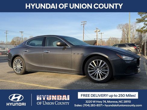 Used 2015 Maserati Ghibli image 1