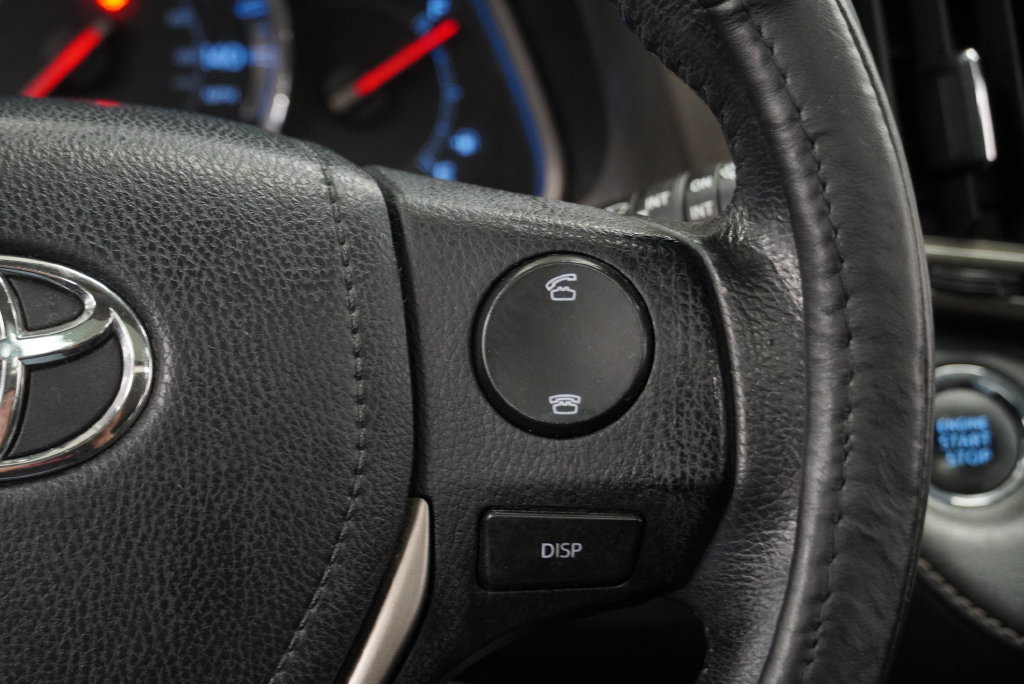 Used 2013 Toyota RAV4 Limited AWD/4WD image 31