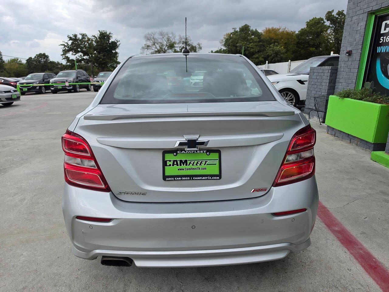 Used 2019 Chevrolet Sonic LT w/ Convenience Package FWD image 14