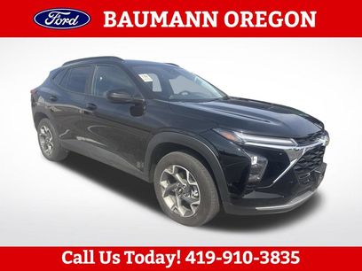 Used 2025 Chevrolet Trax LT