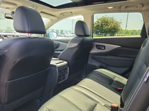 Used 2022 Nissan Murano SL w/ SL Moonroof Package AWD/4WD image 14
