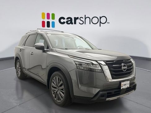 Used 2023 Nissan Pathfinder SL w/ SL Premium Package AWD/4WD image 7
