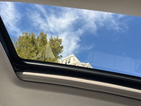 Used 2014 Honda Accord EX-L image 21