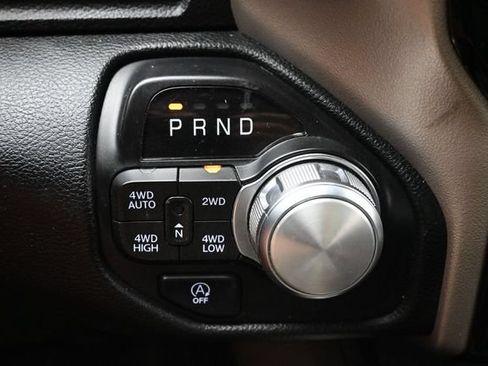 Used 2021 RAM 1500 Laramie AWD/4WD image 9