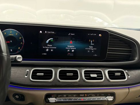 Used 2020 Mercedes-Benz GLE 350 4MATIC image 40
