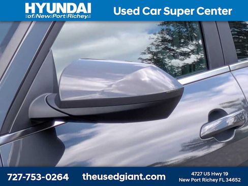 Certified 2024 Hyundai Elantra SEL w/ Convenience Package FWD image 11