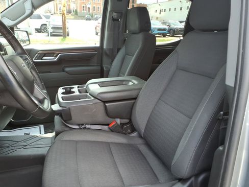 Certified 2023 Chevrolet Silverado 1500 RST w/ Z71 Off-Road Package AWD/4WD image 11