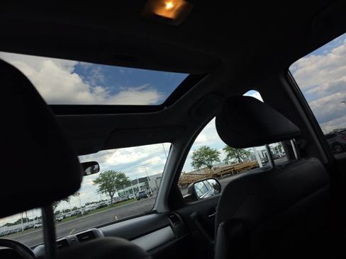 Used 2010 Honda CR-V EX-L image 9