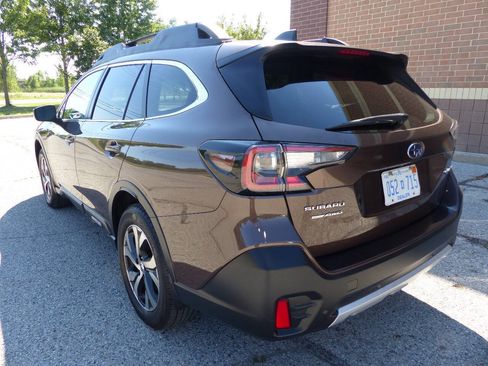 Used 2020 Subaru Outback Limited w/ Popular Package #2 AWD/4WD image 6