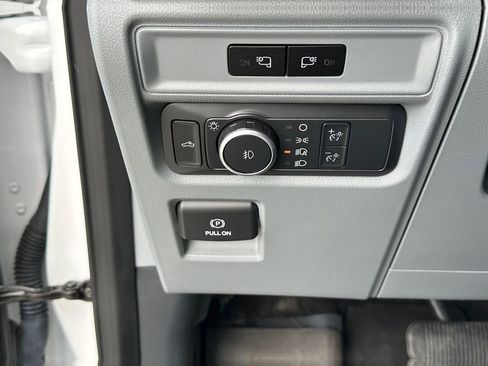 Used 2022 Ford F150 XLT w/ Trailer Tow Package image 25