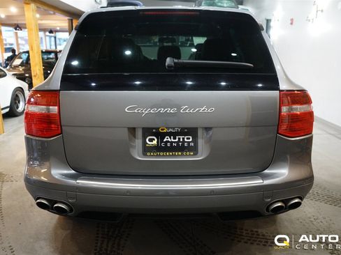 Used 2008 Porsche Cayenne Turbo image 6