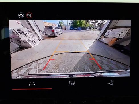 New 2026 GMC Canyon AT4 image 14