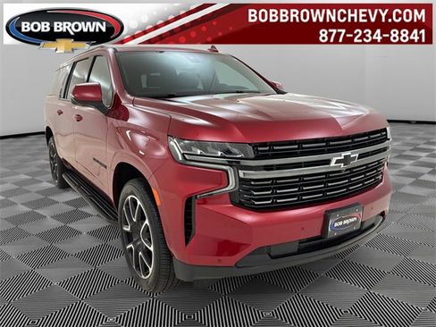 Used 2022 Chevrolet Suburban RST w/ Luxury Package image 1