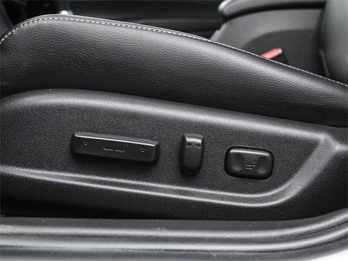 Used 2020 Acura ILX w/ Premium Package image 11